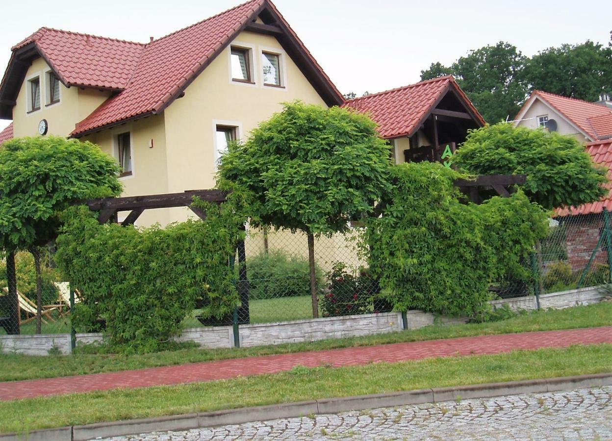 Willa Axla Kudowa-Zdrój Esterno foto
